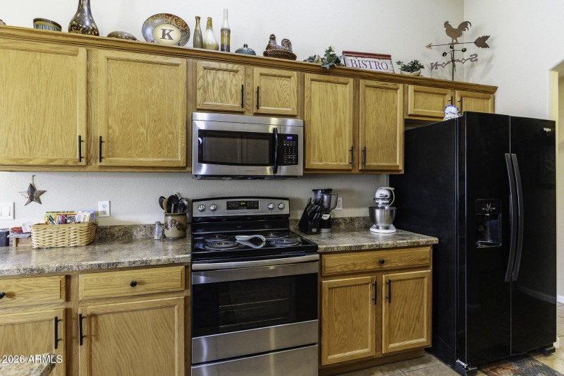 1515 N Poppy St - Kitchen View