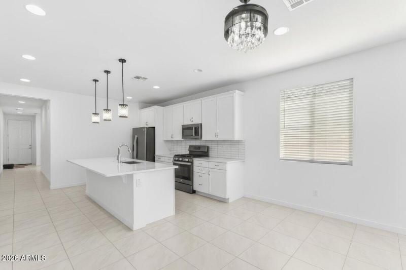 22521 E Twilight Dr 49 clear to Kit MLS