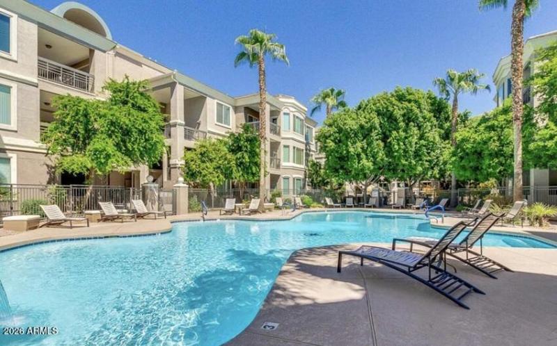 425 W Rio Salado Pool