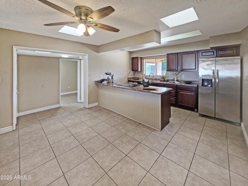 8c3886843e42d1187dca49092ee9bcbc2b1a9397