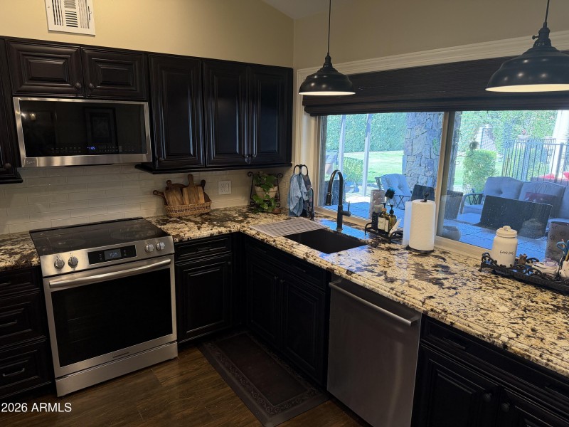 Kitchen 1