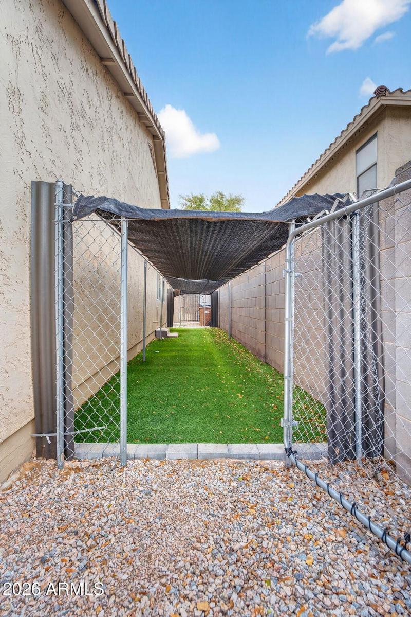 39-web-or-mls-57E Press Rd