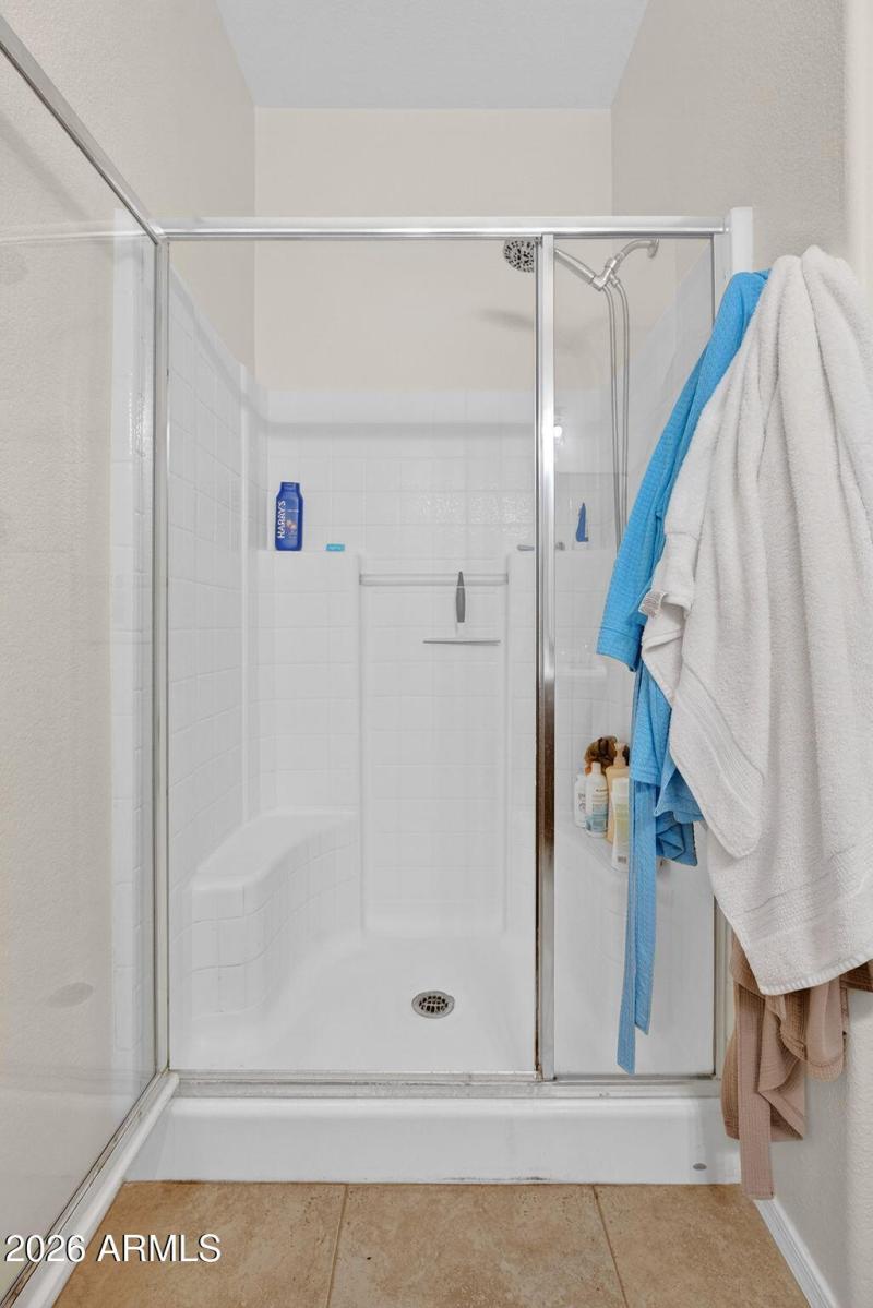 24-web-or-mls-54E Press Rd