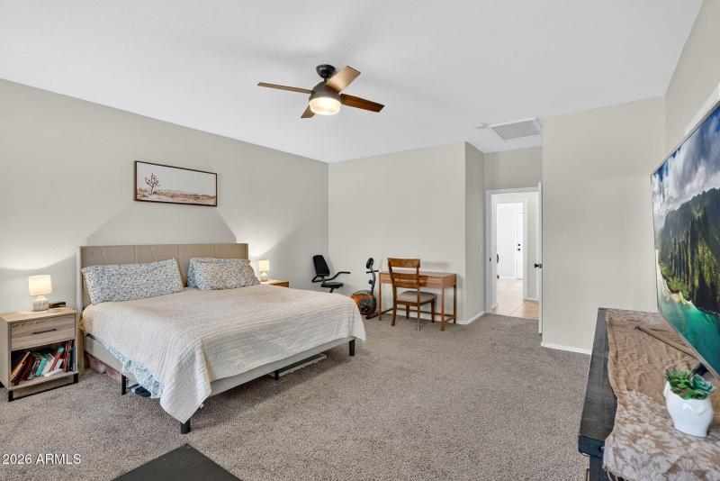 18-web-or-mls-49E Press Rd