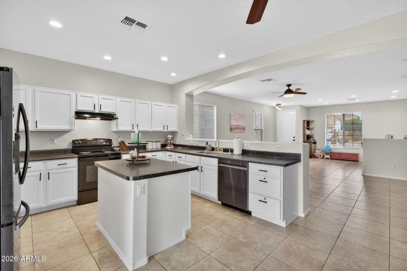 9-web-or-mls-37E Press Rd