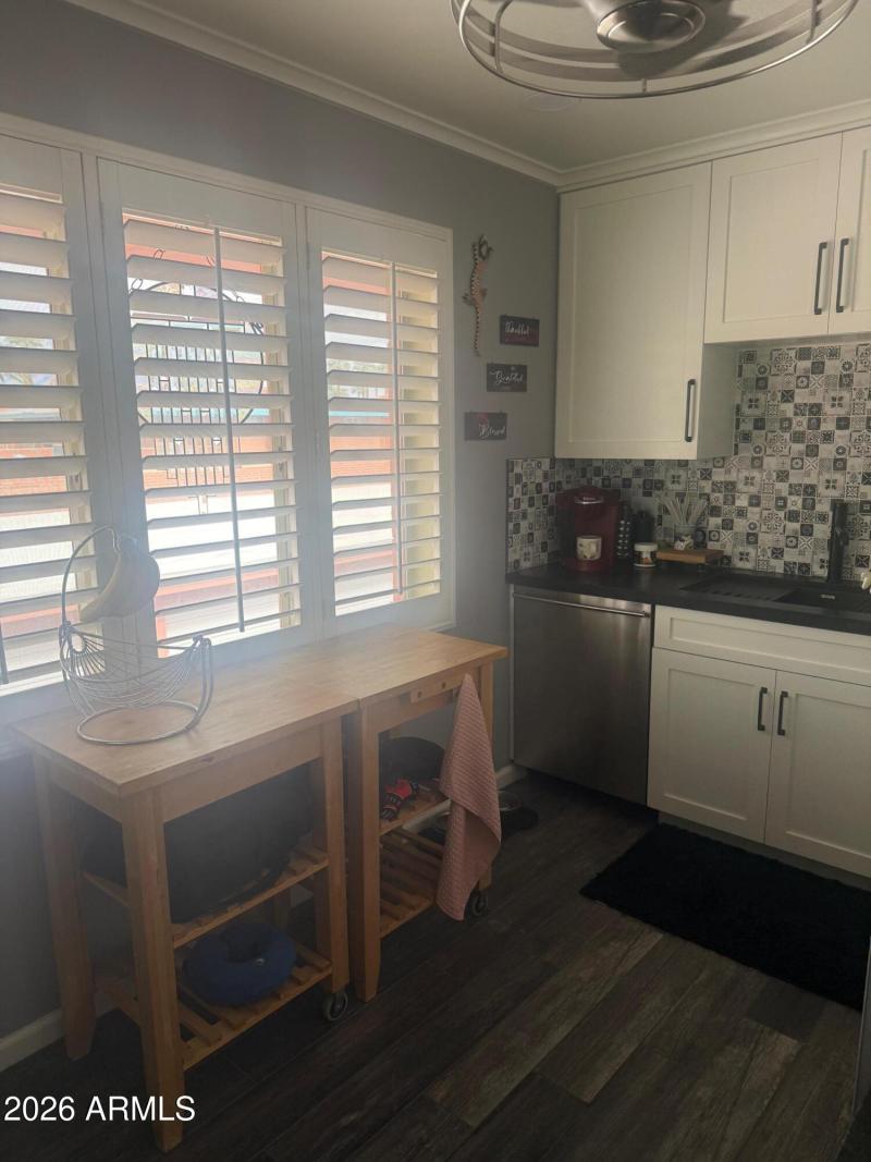 130 East Coronado Kitchen 4