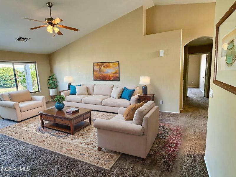 IMG_0176 - Living Room - Standard - 4