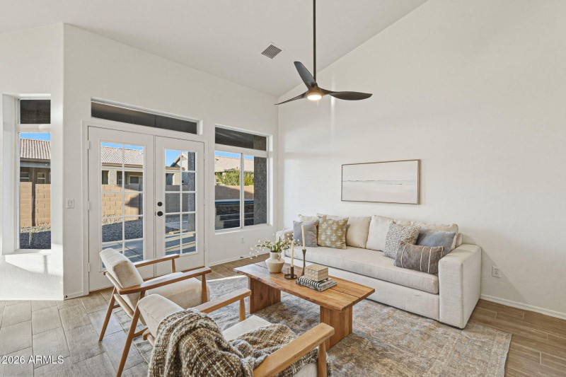 Formal Dining/Living Room