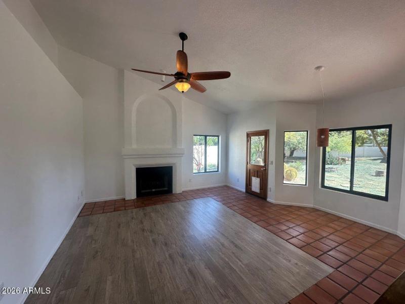 15 W Buena Vista (36)