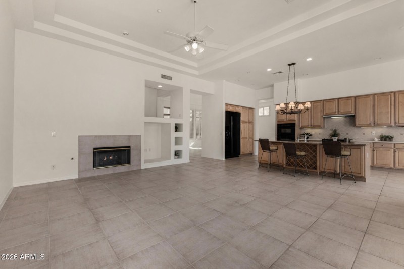 Familyoom/Kitchen
