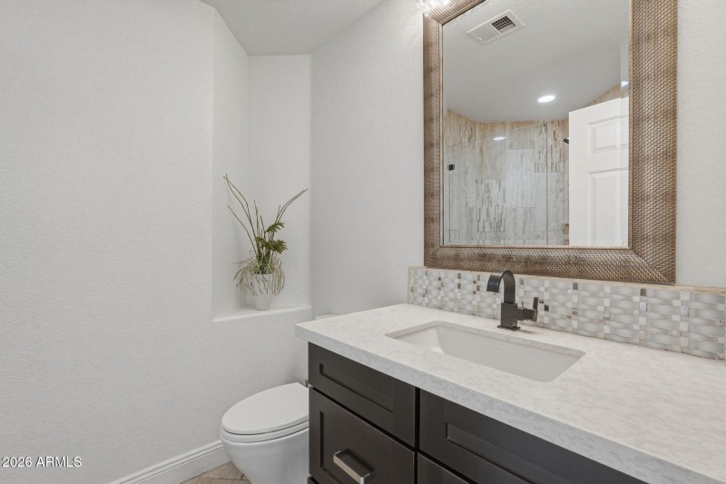 Full bath downstairs