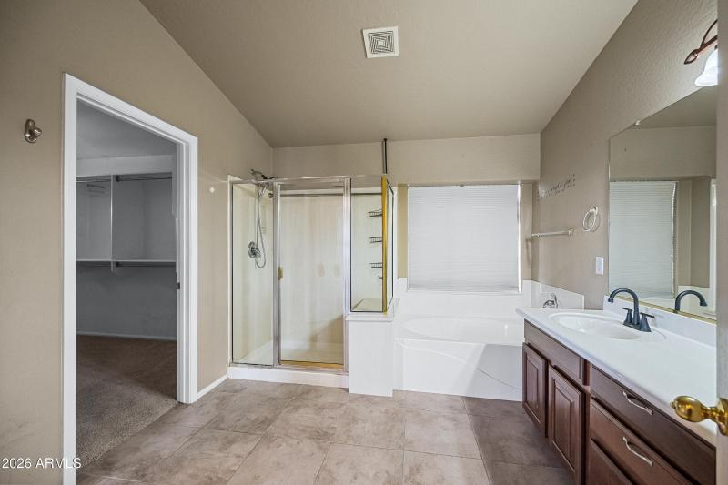 22-16275N98P-ocupix-