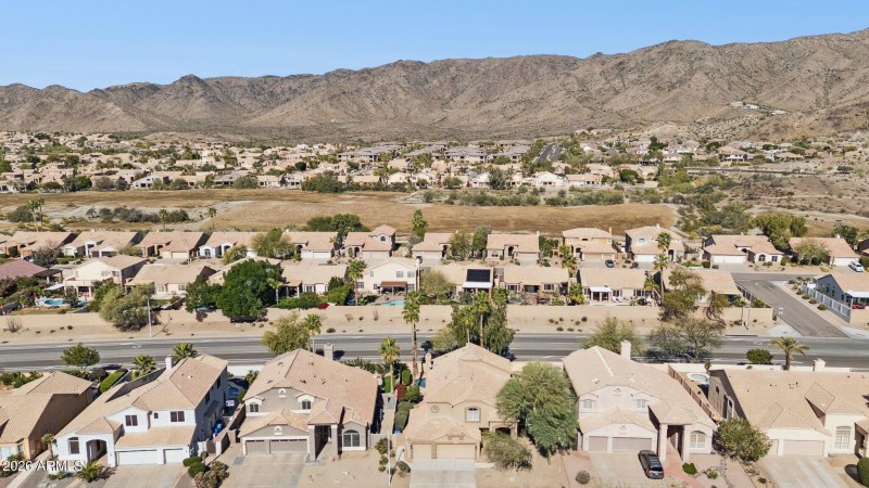 60-web-or-mls-16032-s-1st-st