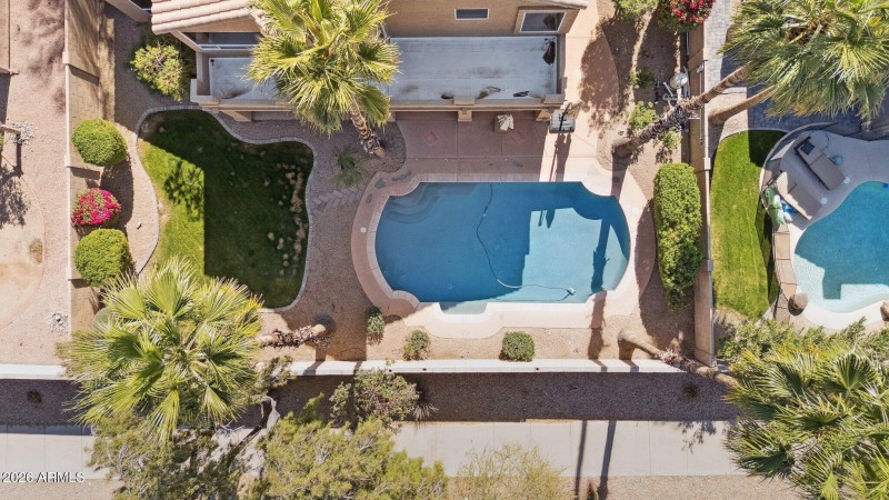 62-web-or-mls-16032-s-1st-st