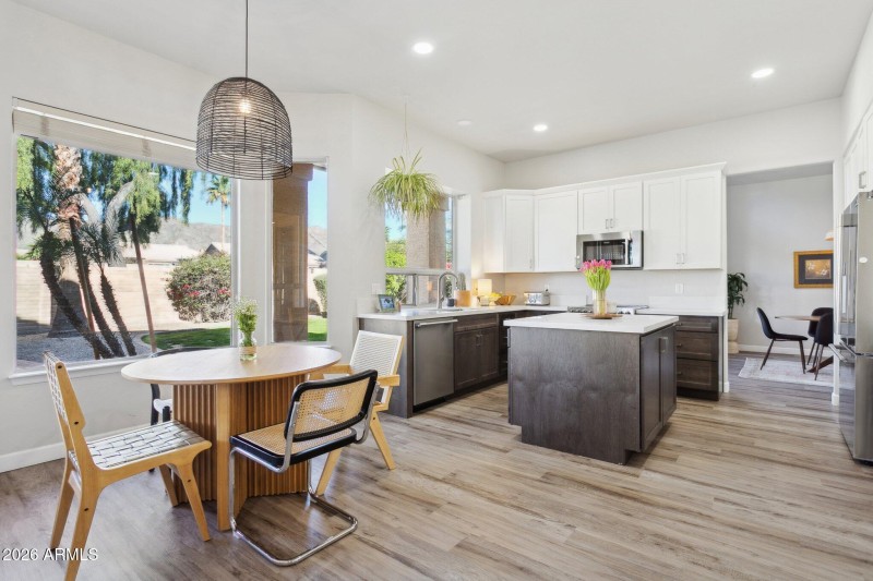 16-web-or-mls-16032-s-1st-st