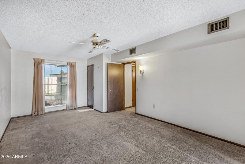 10737 W Santa Fe Dr-20