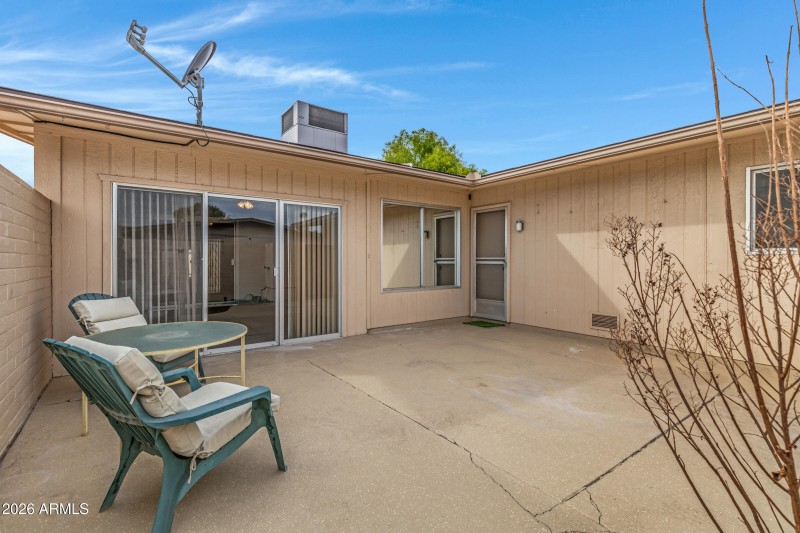 10737 W Santa Fe Dr-26