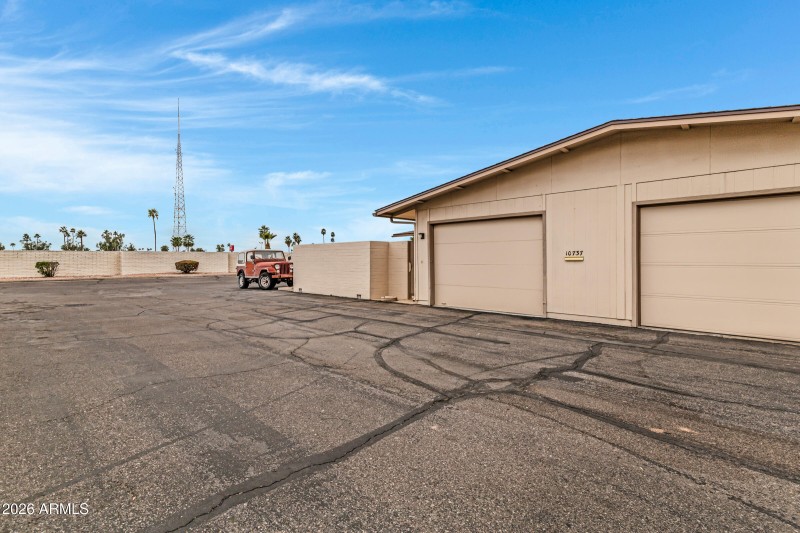 10737 W Santa Fe Dr-33