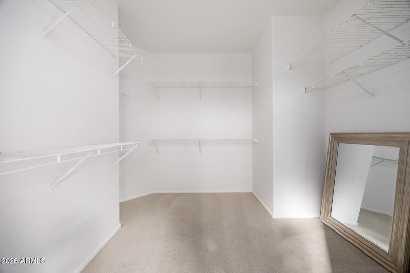 27 Ample room in this walk-in-closet
