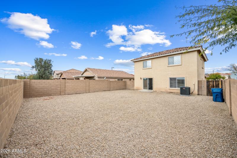 24-22749WMGS-ocupix-