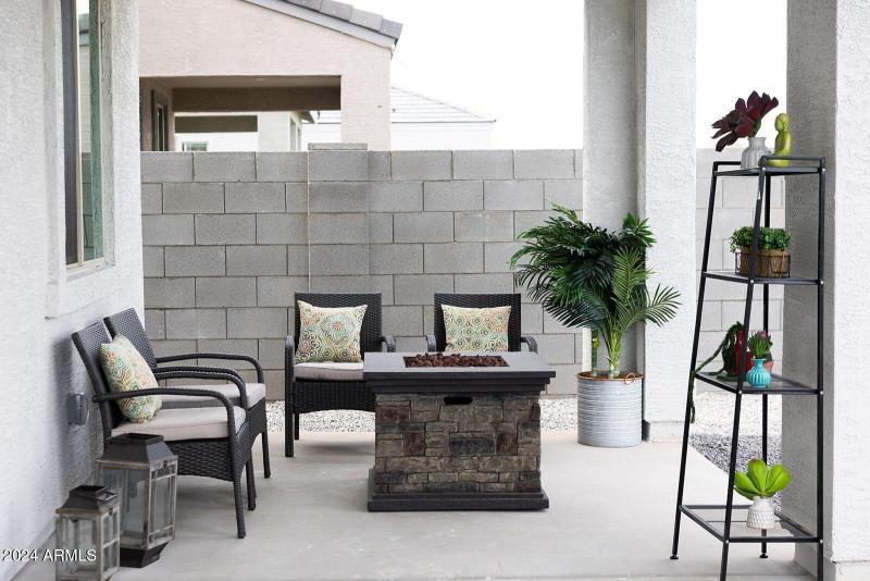 15-Karlie-Colleen-Photography-Tanner-233