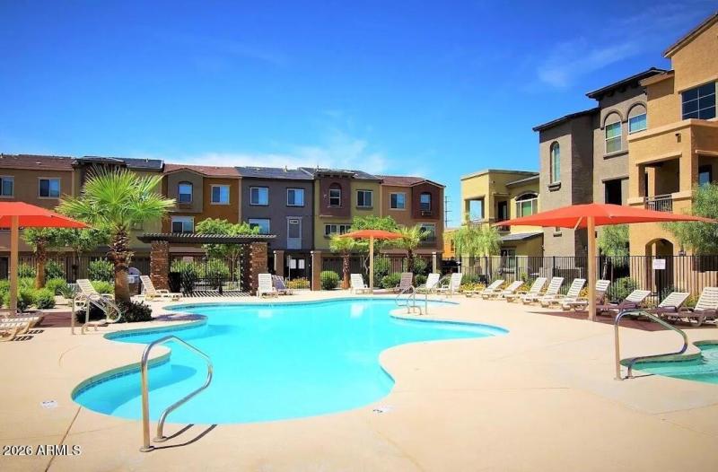 4-15-22 Awesome Pool 2 2150 W Alameda Rd