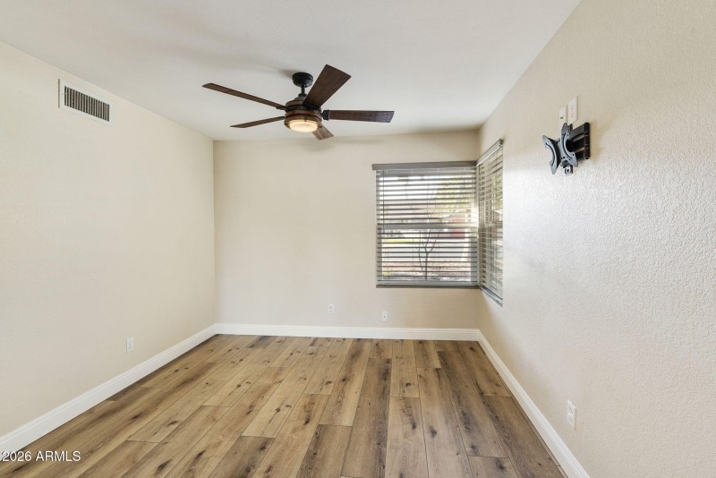 32-web-or-mls-dlb_7098-dlb_7102