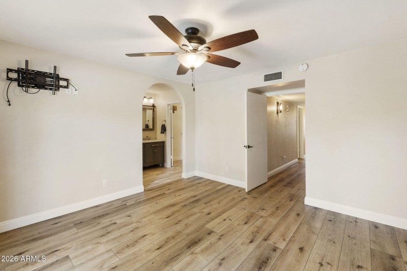 34-web-or-mls-dlb_7108-dlb_7112