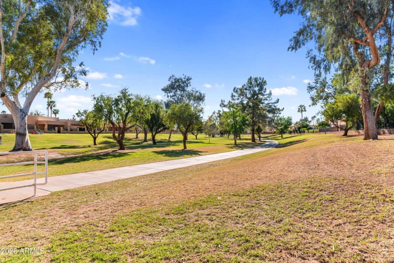 Direct Access to Scottsdale Green Belt