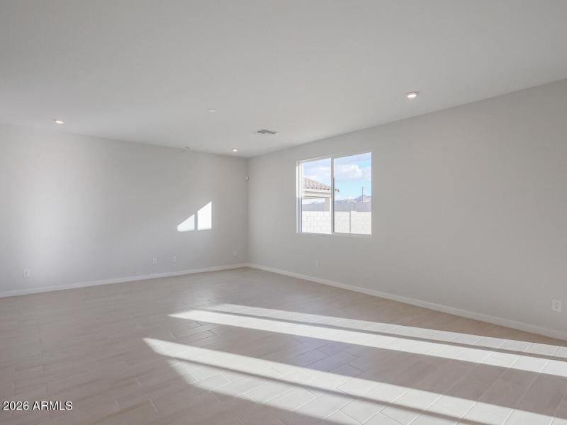 06_Beautiful-2-story-home-for-sale_Surpr