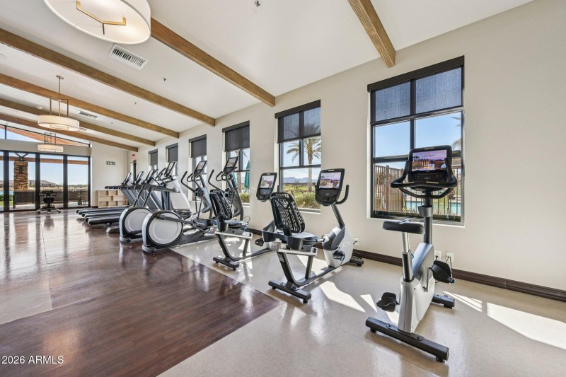 38-web-or-mls-W Fallen Leaf Ln-2002-909