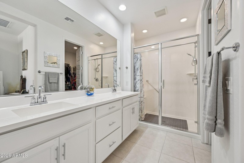 27-web-or-mls-W Fallen Leaf Ln-S2002-027