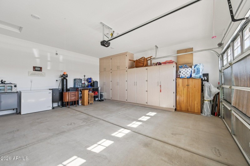 31-web-or-mls-W Fallen Leaf Ln-S2002-031