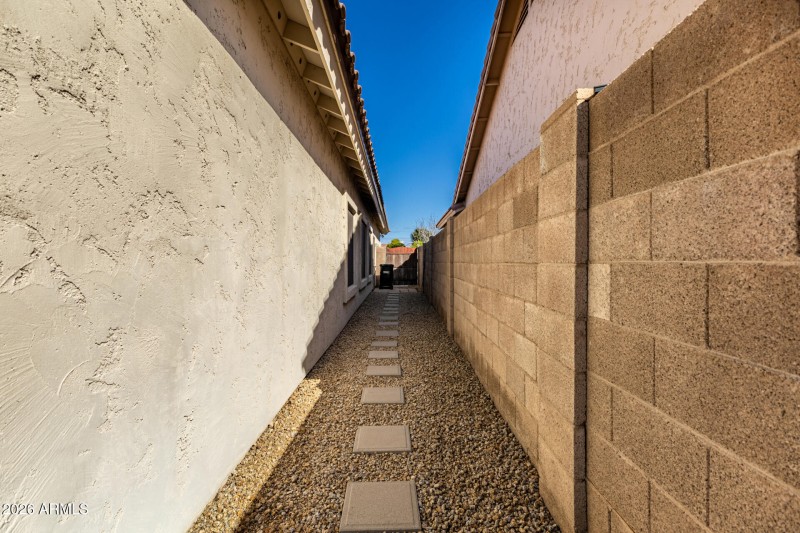 57 - Rancho Caliente