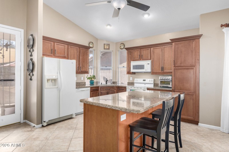 24 - Rancho Caliente