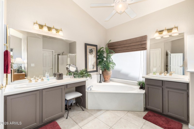 34 - Rancho Caliente