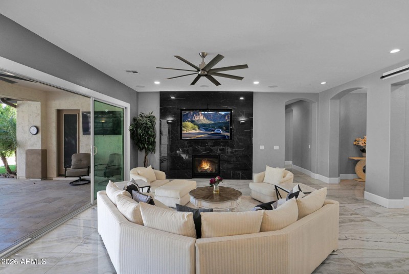 36-web-or-mls-P1525155