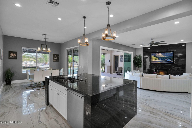 45-web-or-mls-P1525168