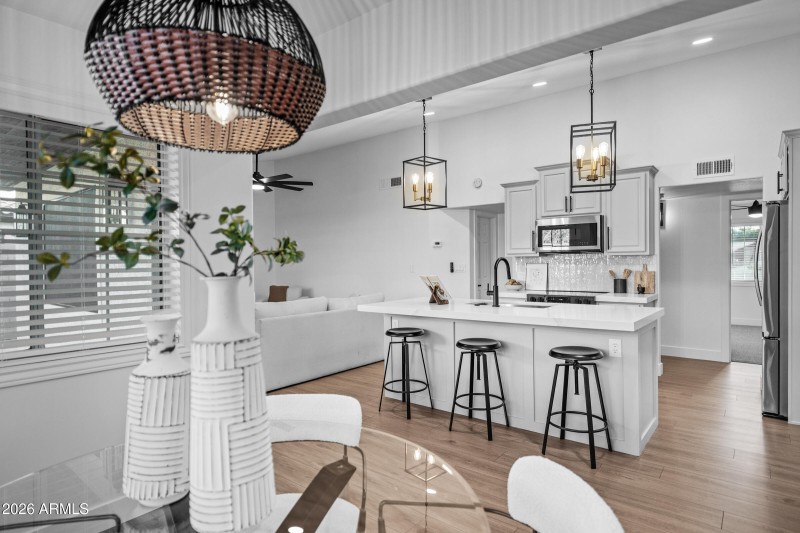 3716 E Dartmouth St-18