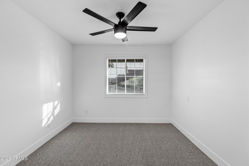 3716 E Dartmouth St-22