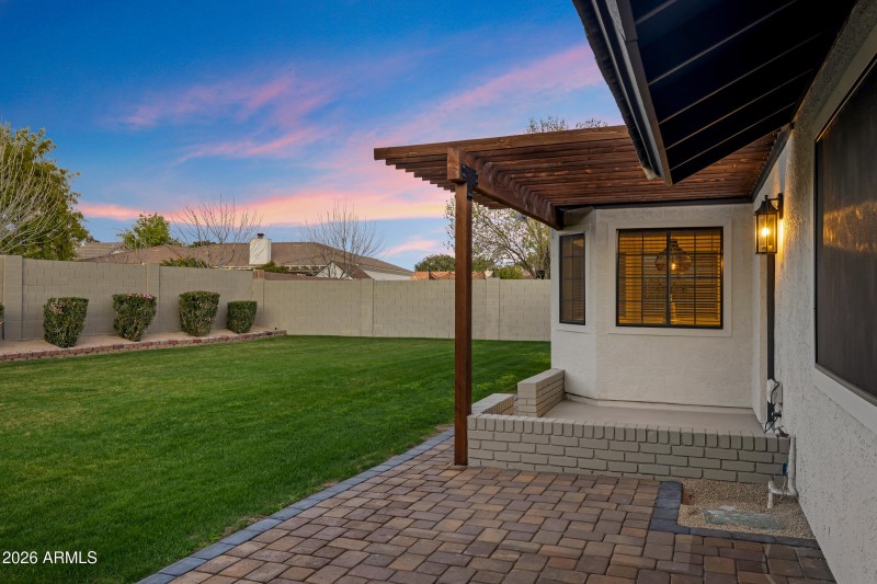 3716 E Dartmouth St-45