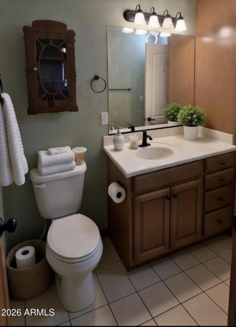 2nd Bathroom