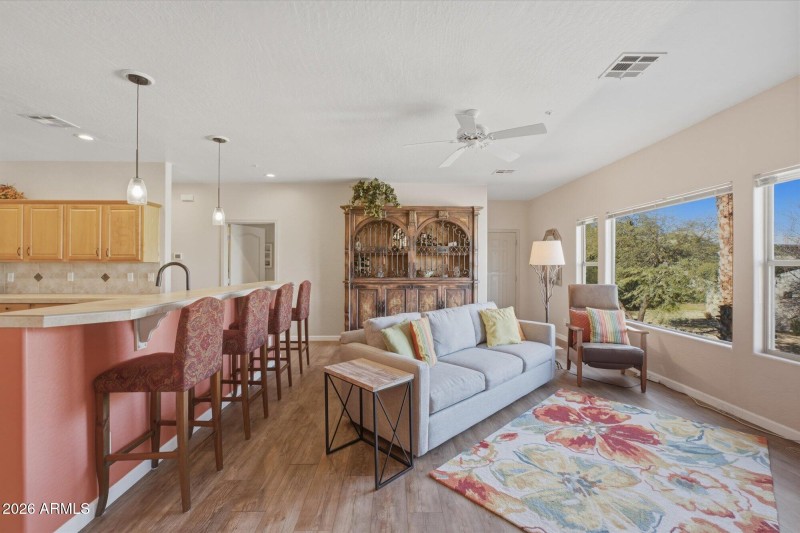 16734 E La Montana Dr 203