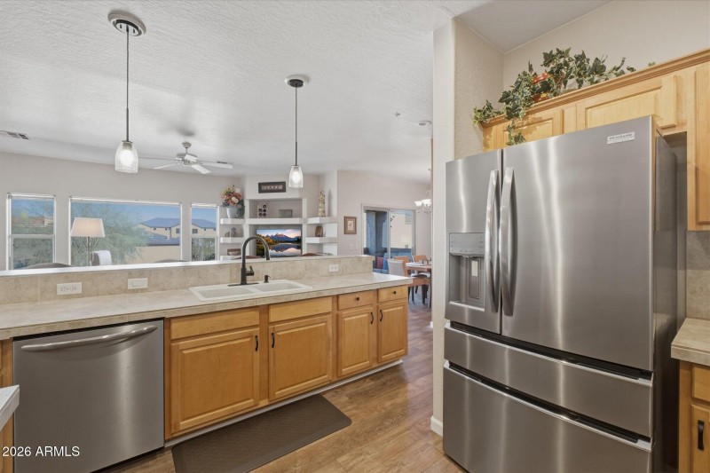 16734 E La Montana Dr 203