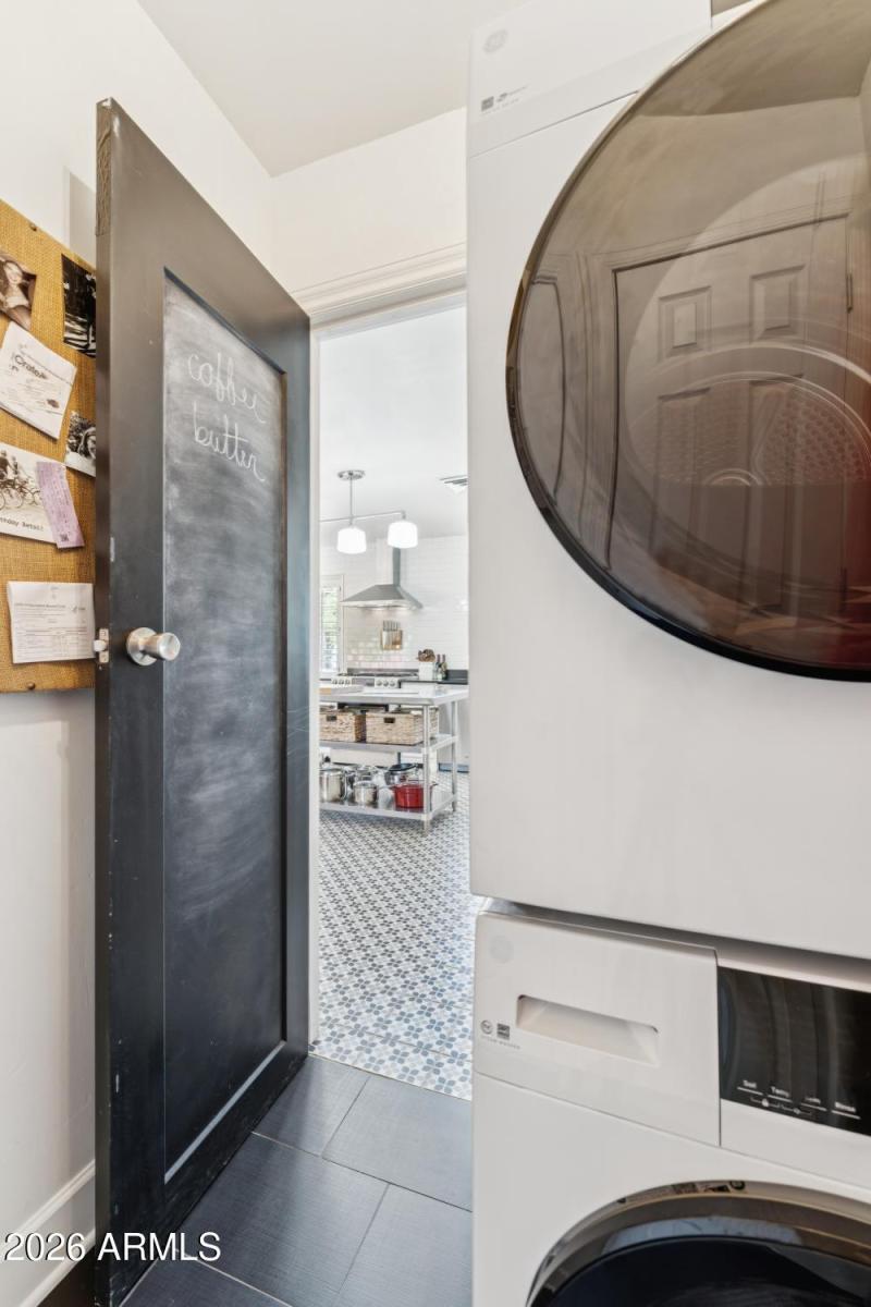 Laundry Room to Garage
