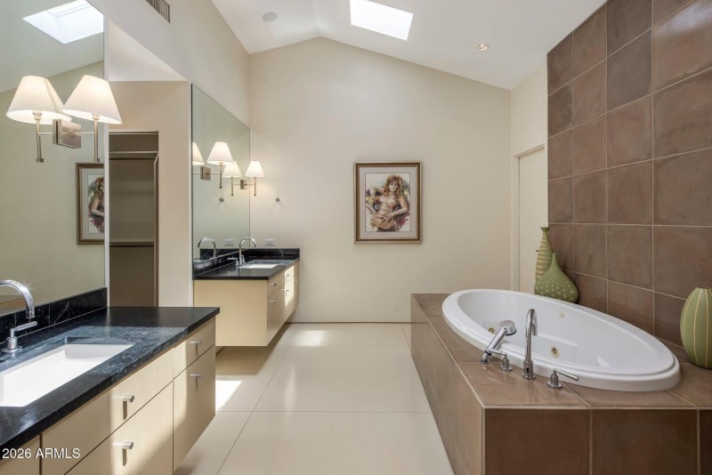 27-web-or-mls-D46A0826