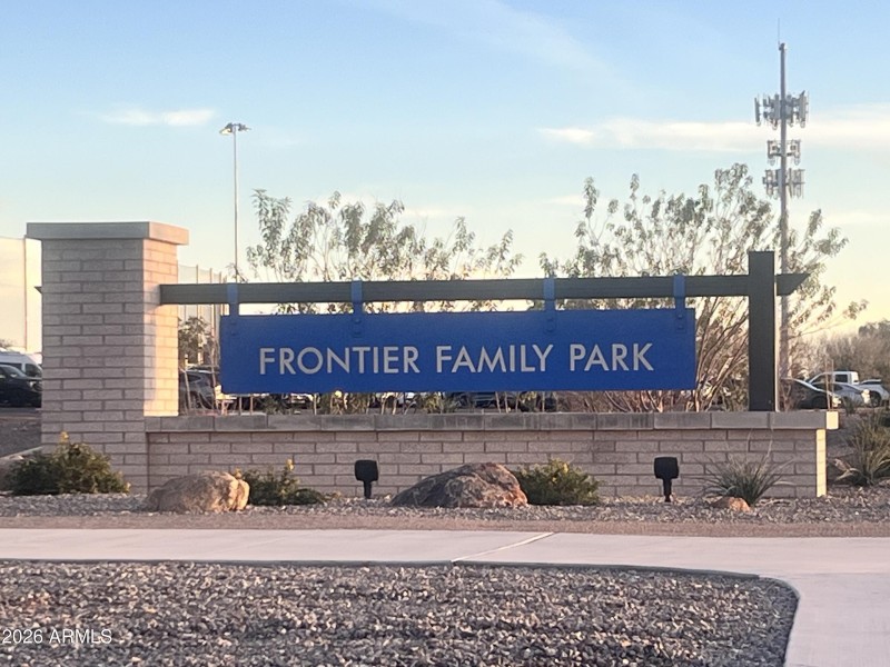 CITY PARK WITHIN WALKING DISTANCE