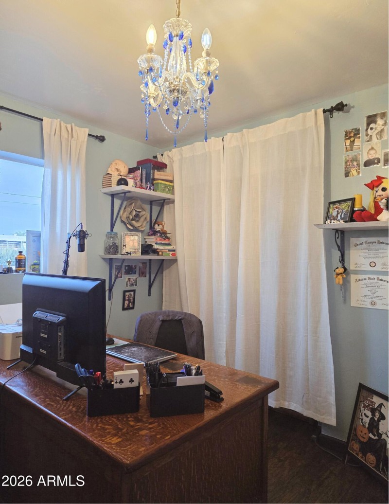 Office / Bedroom 1
