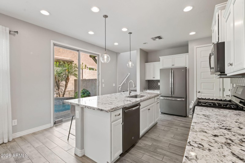 16-web-or-mls-DSC00063