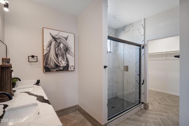 35684 W Chipman Rd ( Yellow House Pt3)-9